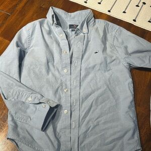 Boys size 7 Vineyard Vines button up dress shirt.